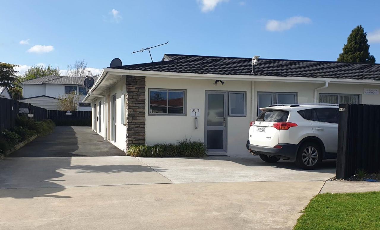Rose Apartments Central Rotorua- Accommodation & Private Spa Exterior photo